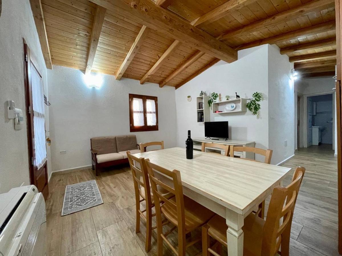 Casa Vacanze Sisuledda Orosei Eksteriør billede